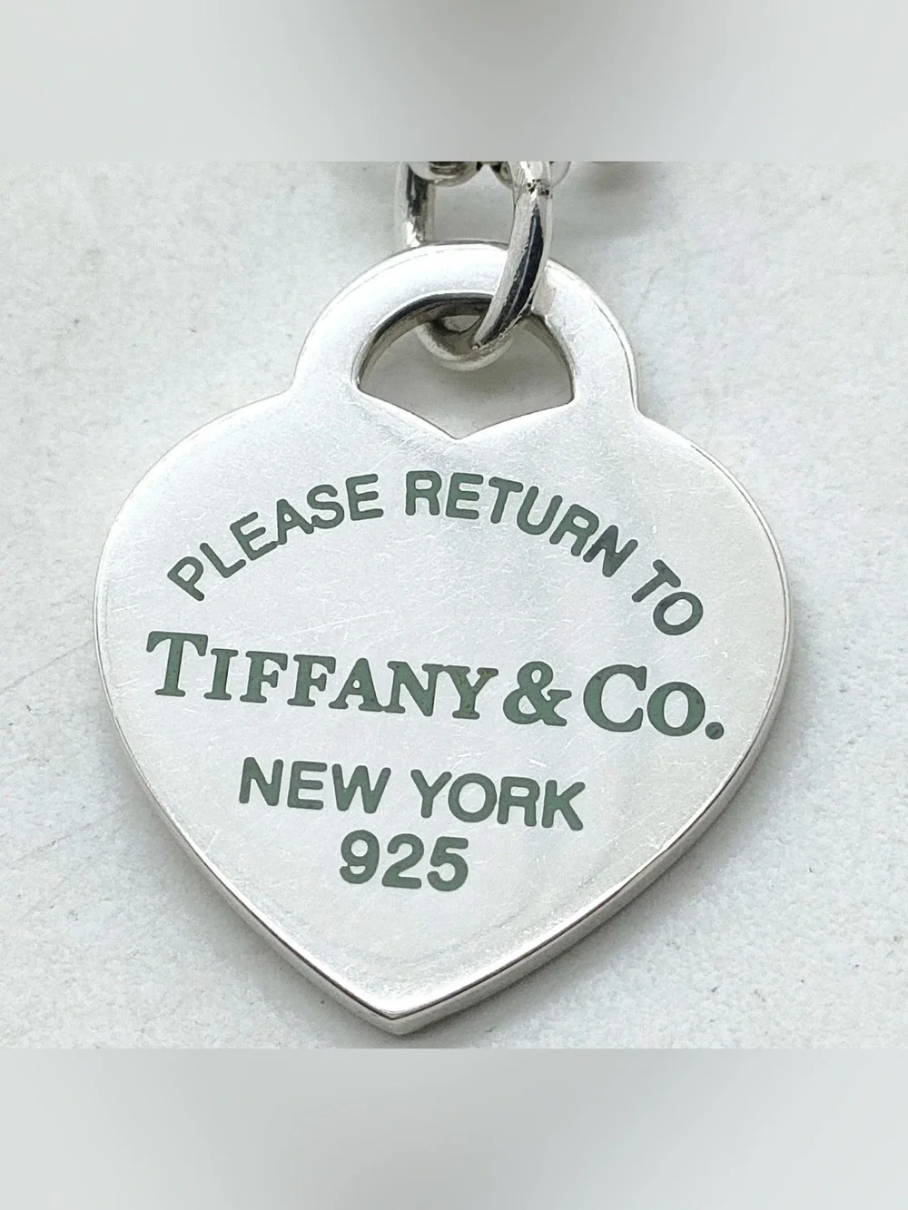 Tiffany & Co. classic tiffany